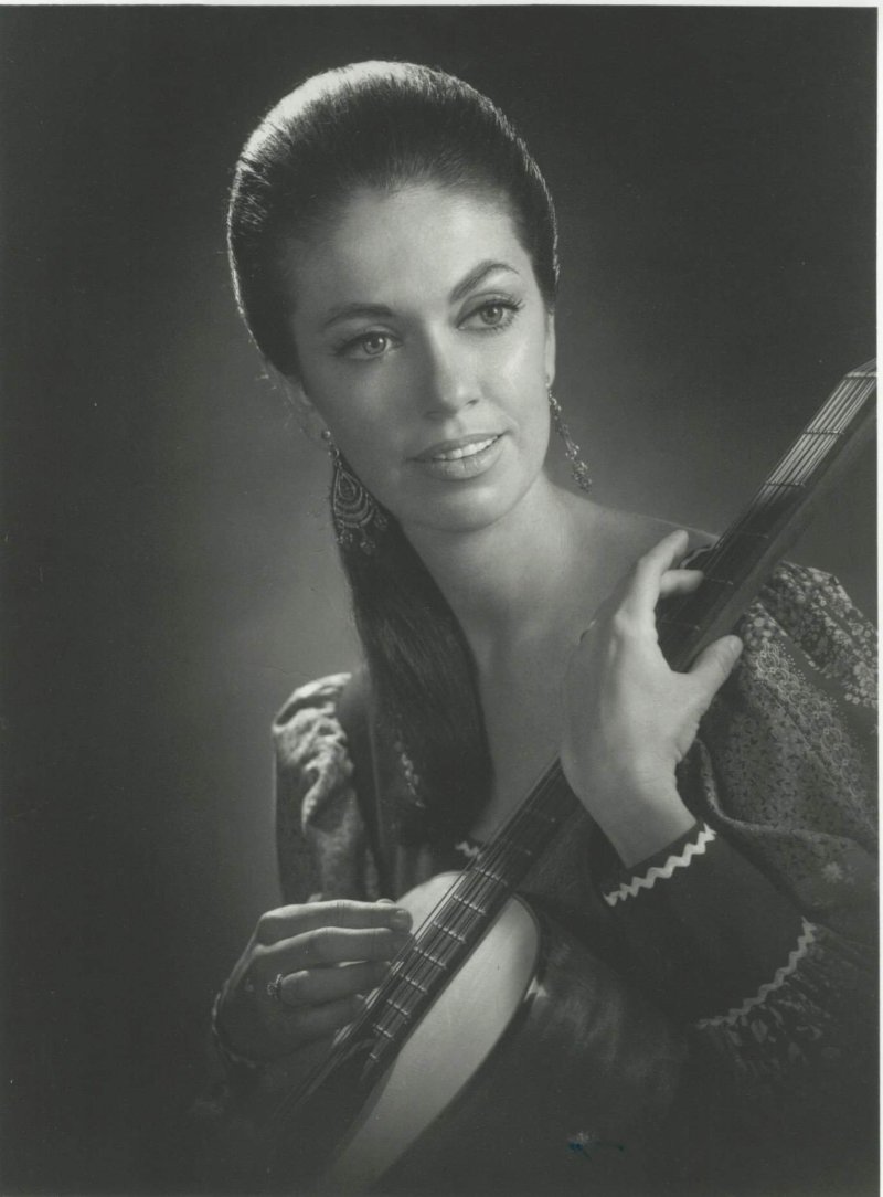 Profile photo of Jewel “Julie” Hirsch