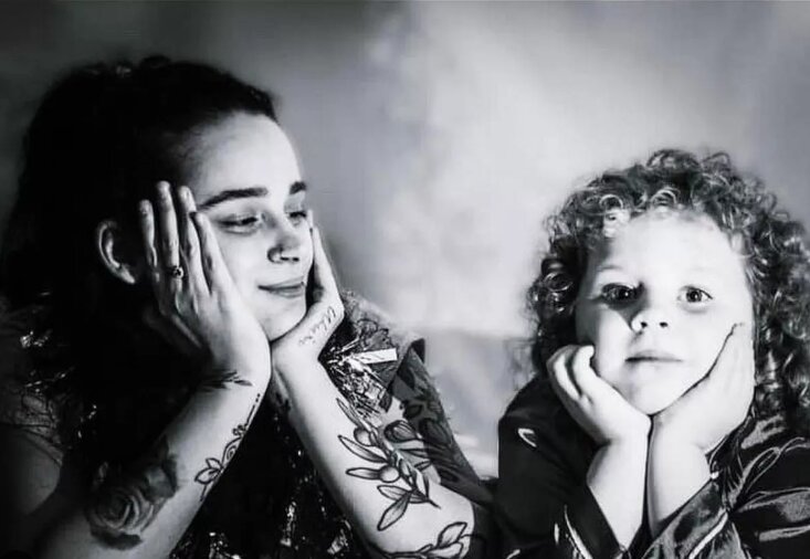 Profile photo of Linnea and Destiny Harrison