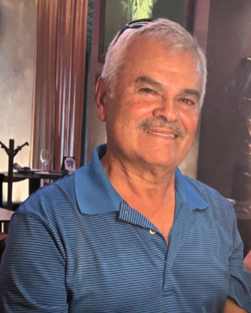 Profile photo of Manuel Robledo