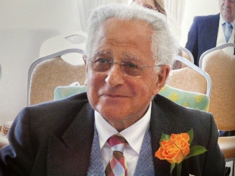 Profile photo of Stephen Leslie KC