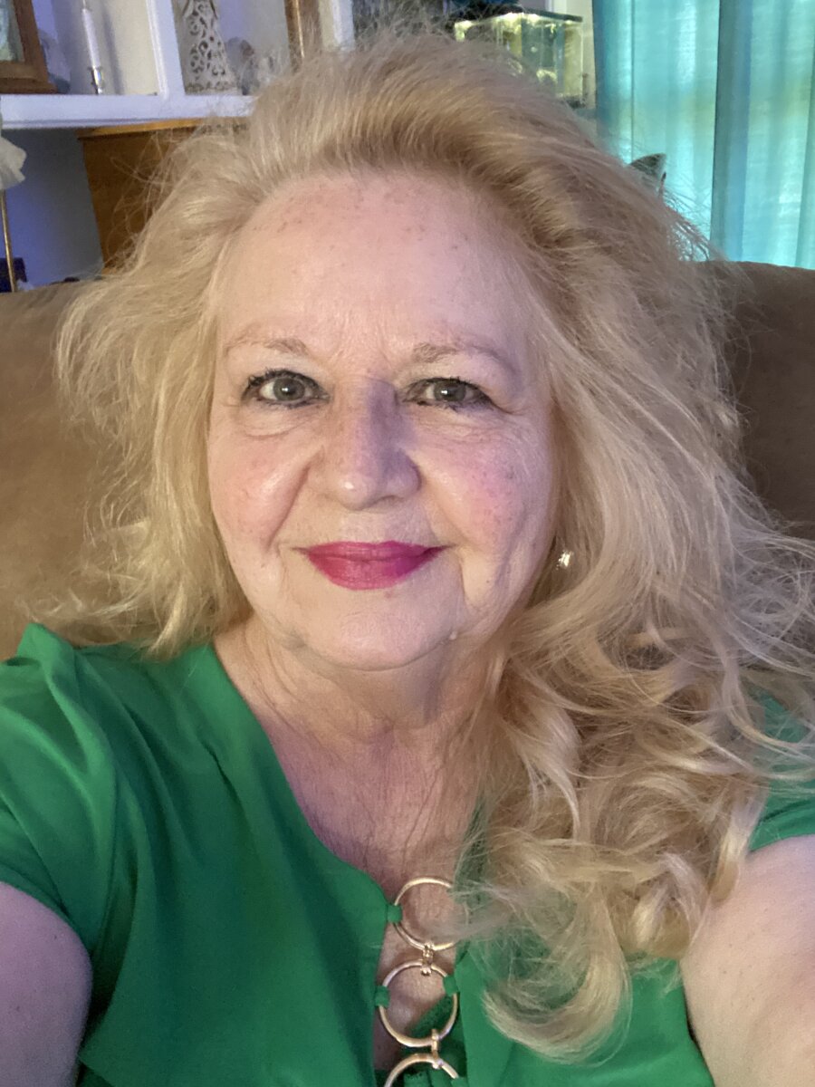 Profile photo of Julie Mae Klein