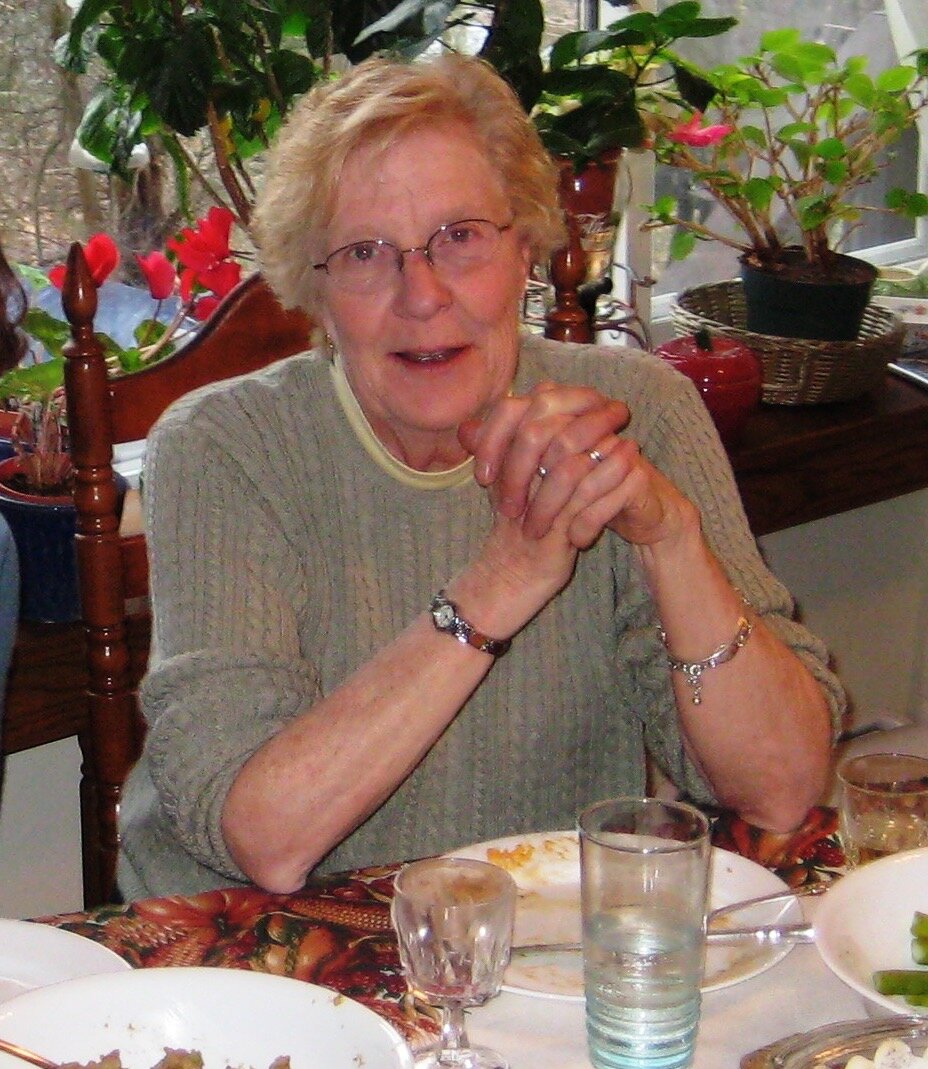 Profile photo of Suzanne Jane Wallace