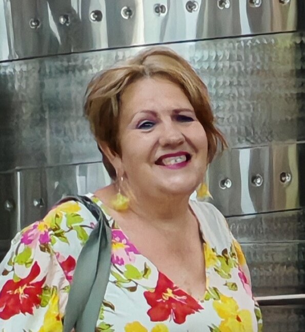 Profile photo of Rika Norris