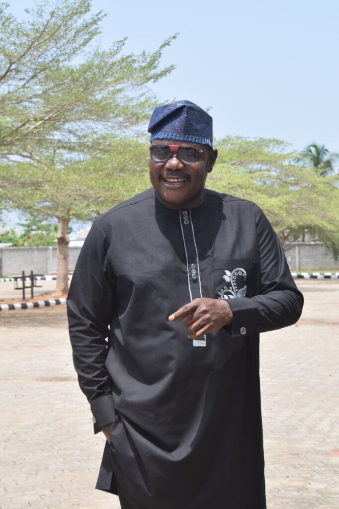 Profile photo of Alli Semako Okunade