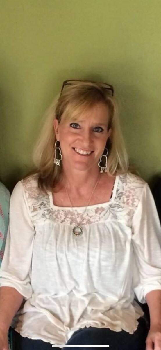 Profile photo of Angela Kristy Potts
